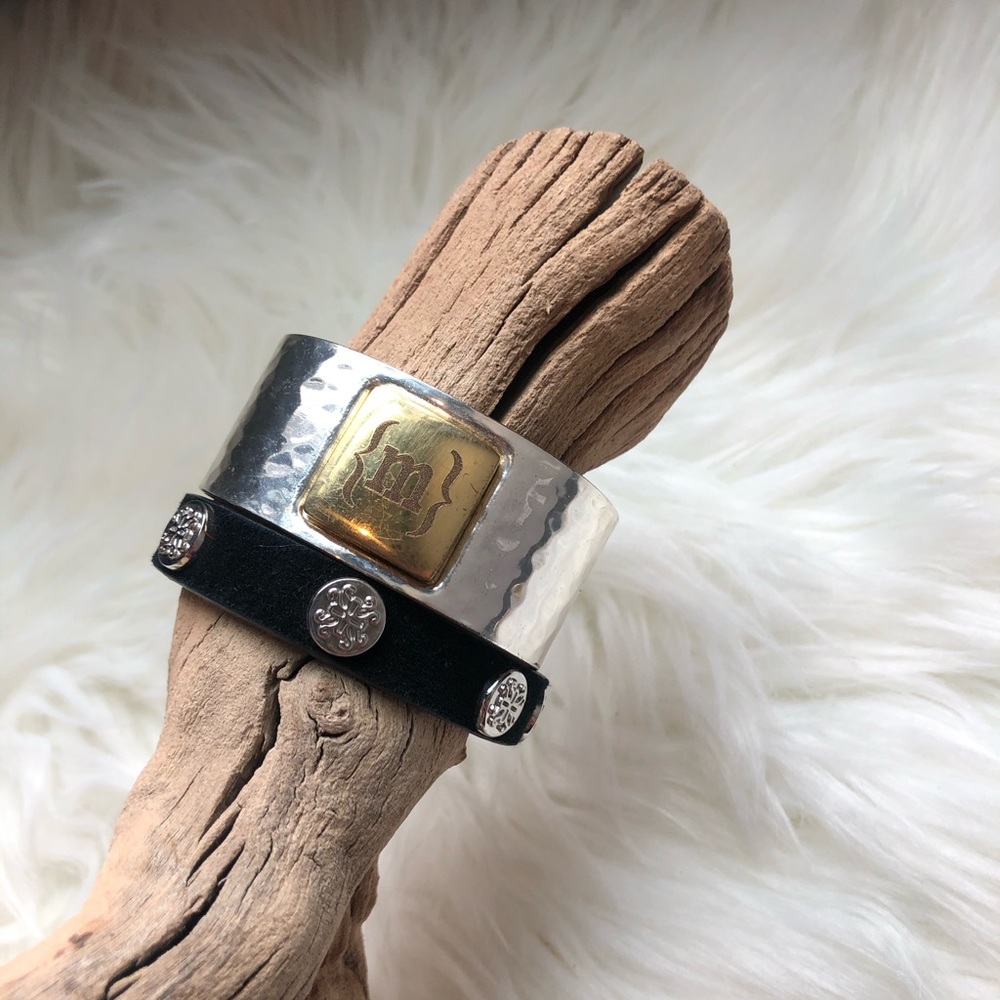 Rustic Cuff M bracelet with suede wrap